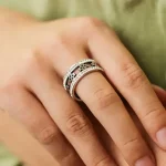 Unisex Hot Sale Shiny Four Leaves Cubic Zircon Ring Stainless Steel Silver High Quality Wholesale Finger Ring For Women Men