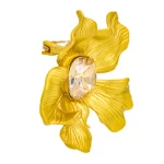 Gold Plated Flower Brooch with Crystal for Clothes