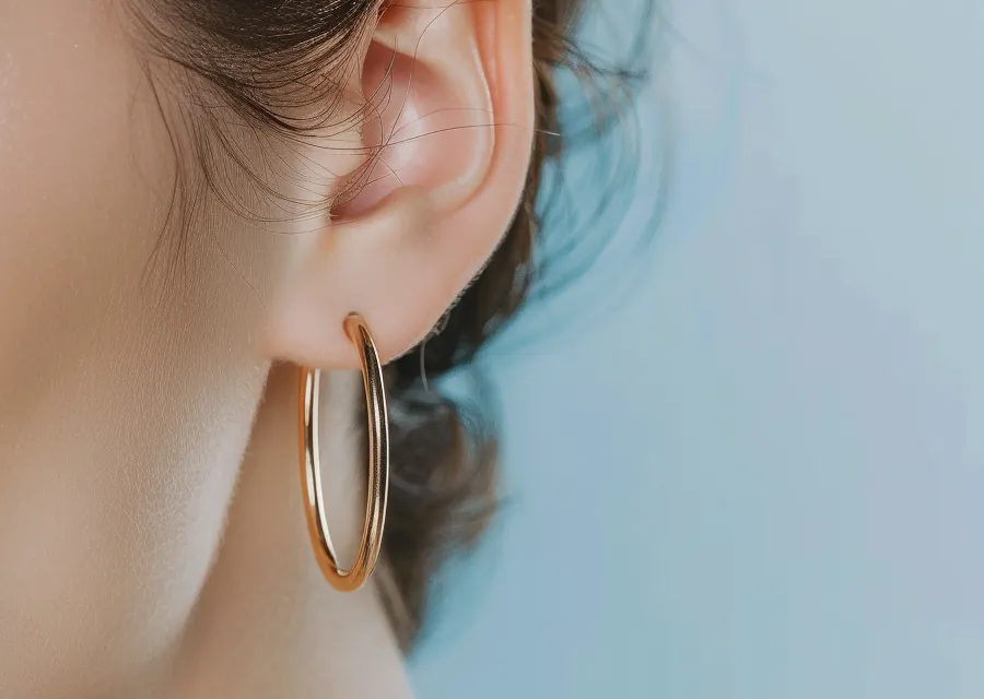 hoop earring