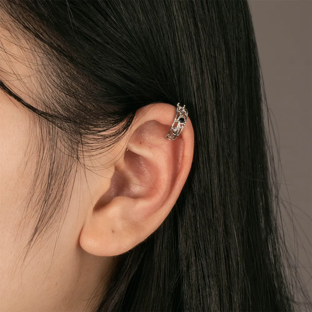 Female model wearing 316L stainless steel black crystal to showcase fit for major retailers