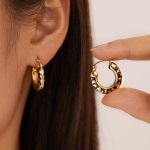 Custom Personalized Fashion Black Enamel Leopard Hoop Earrings for Women