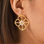 Customized Manufacturer Stainless Steel Flower Pearl Earrings for Women