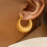 Bulk Order Manufacturer Stainless Steel U-Shaped Twisted Hoop Earrings for Women