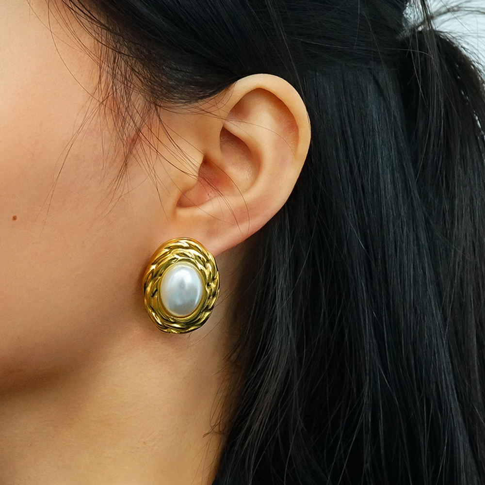 stainless steel pearl earrings11