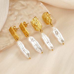 Bespoke Manufacturer French Vintage Eight-pointed Star Long Pearl Earrings for Women