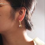 Customize Summer Beach Gold Shell Pearl Hoop Earrings for Women