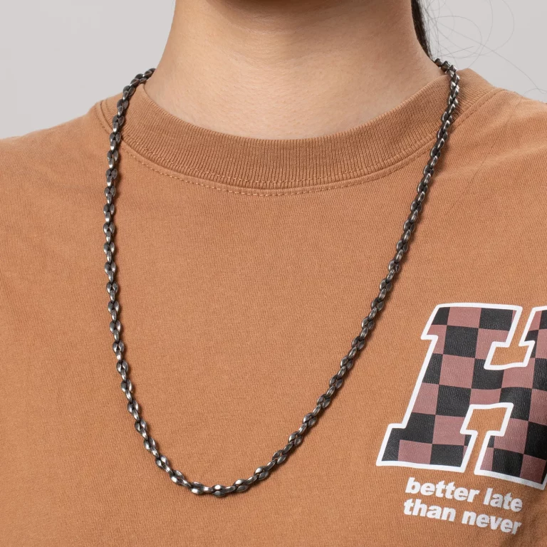 Retro stainless steel chain necklace for women manufacturing in China