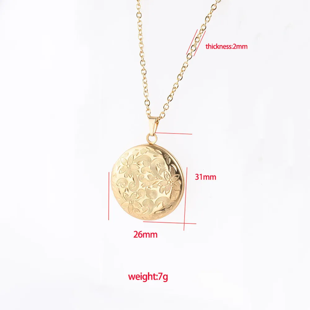 ODM size of mirror stainless steel retro pattern photo locket necklace for e-commerce stores