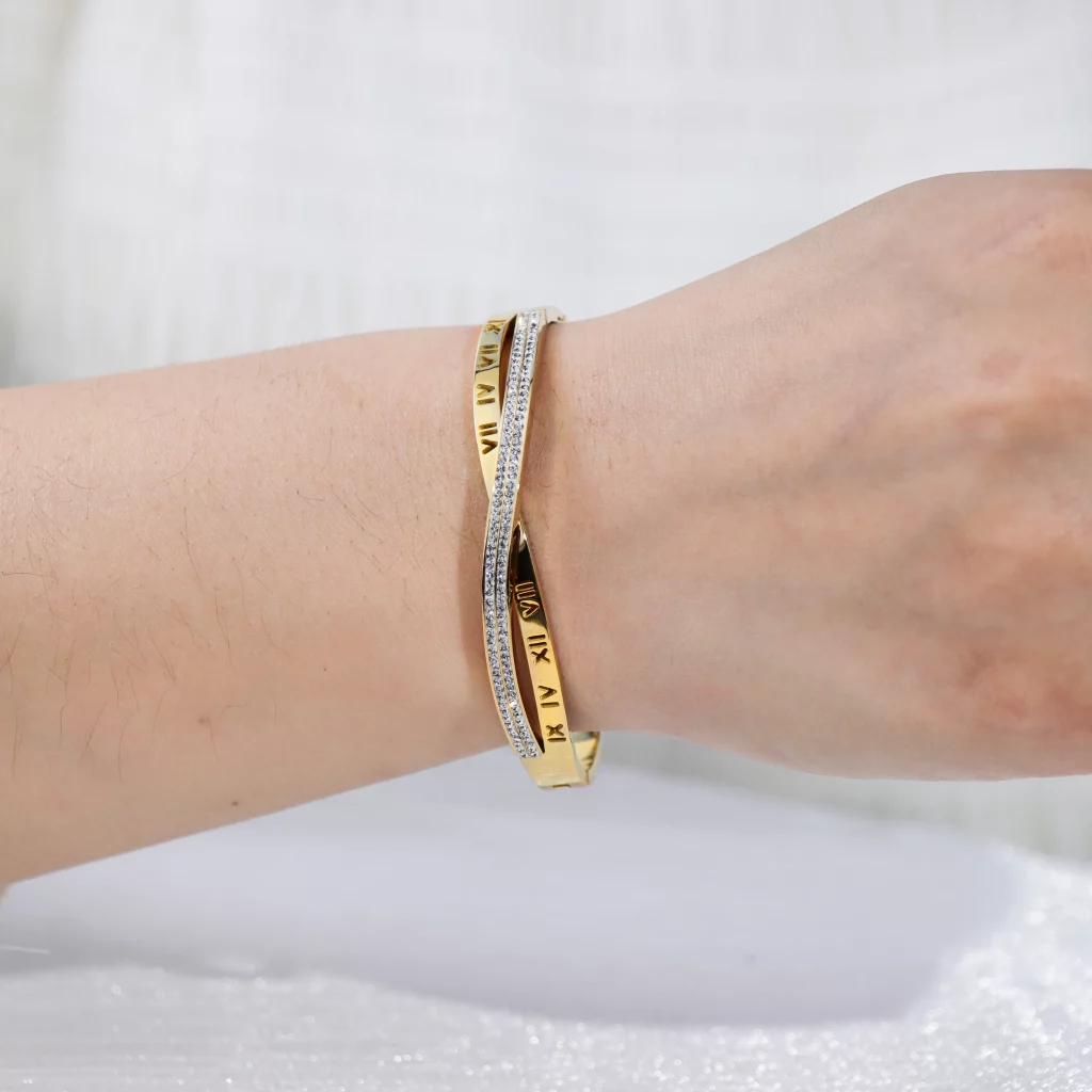 Custom Design Roman Numeral Cross Over Stainless Steel Bangle Bracelet for Women