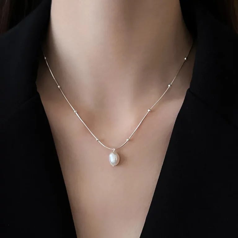 Female pearl necklace with 316L stainless steel chain manufacturing for brands