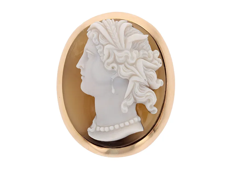 Custom cameo brooch design for vintage-inspired fashion jewelry and private label collections.