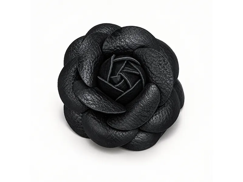 Custom floral brooch design for OEM/ODM fashion jewelry collections and branded accessories.