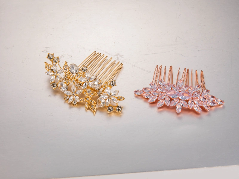 Custom hair combs combining metal bases and crystal stones to show mixed-material options for decorative hair accessory designs.