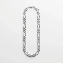 Custom polished figaro chain with rectangular clasp, laid flat in elongated oval on white background – alternating short and long oval links with bright silver luster. B2B ready for OEM/ODM orders, ideal as base chain for charm bracelets or standalone necklaces.